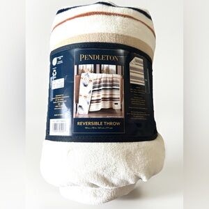 NEW ​Pendleton Reversible THROW Blanket 50x70 Southwestern Striped Soft Plush